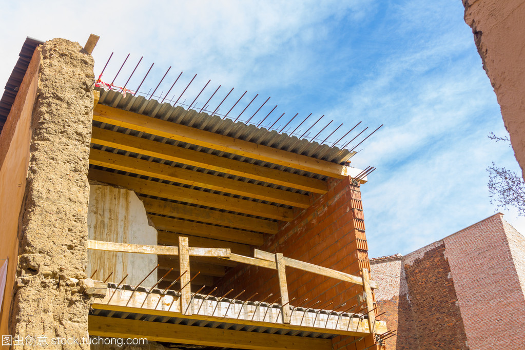 幕墻的建筑工程